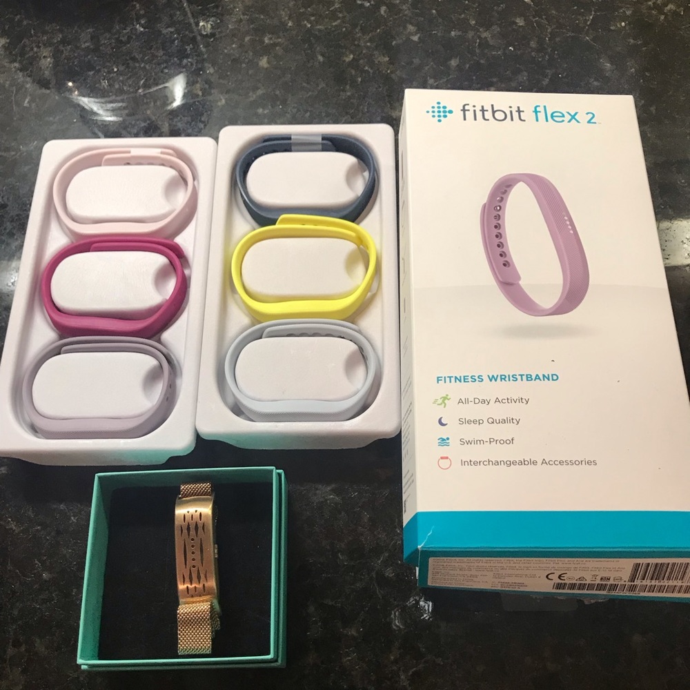 Fitbit Flex 2, charger and Small Band accessories